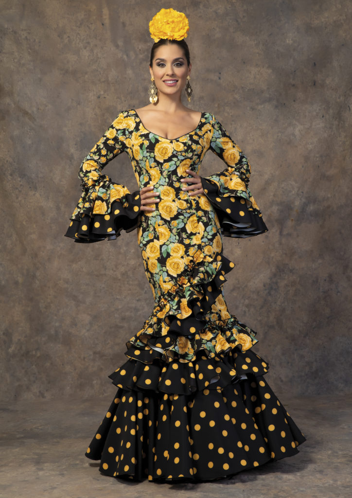 Traje de flamenca combinado lunares y flores de Aires de Feria. Modelo Esperanza.