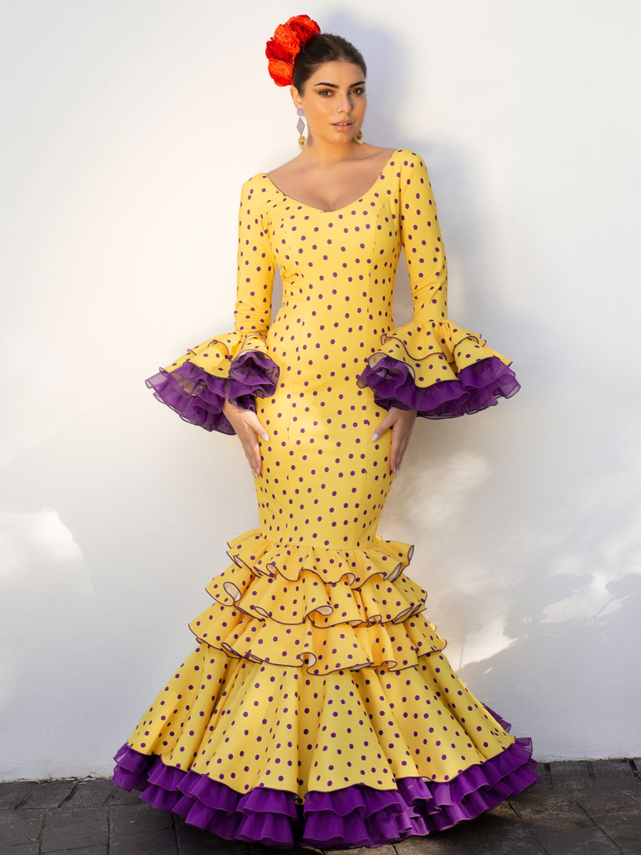 Traje de flamenca amarillo lunares | AIRES FERIA