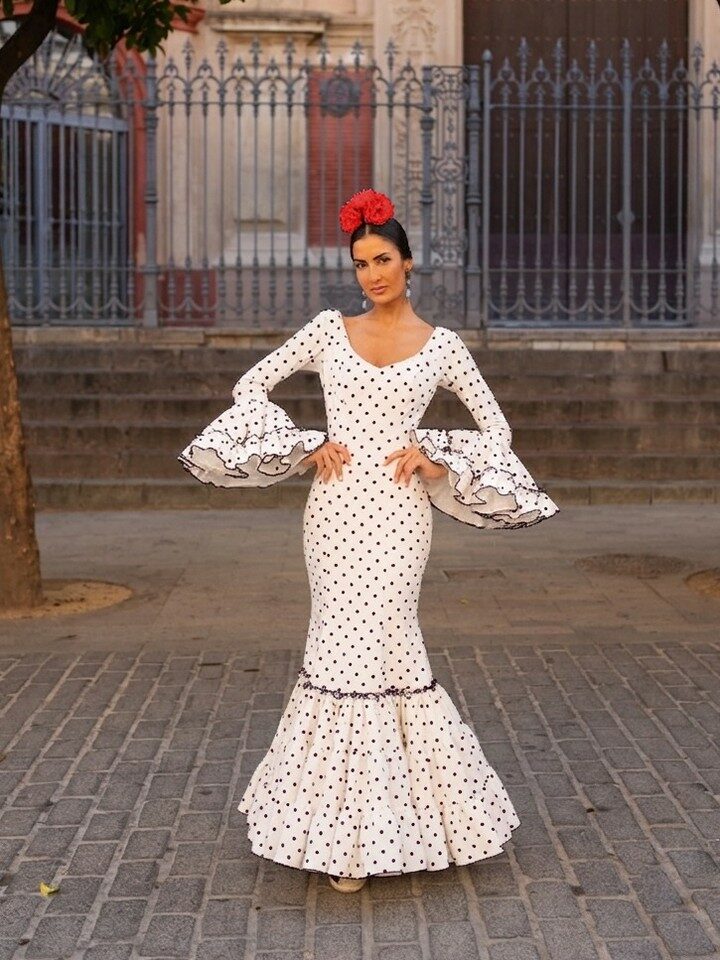 Instagram post from airesde.feria. This post is in position 1.
