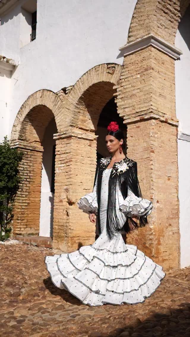 Instagram post from airesde.feria. This post is in position 2.